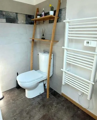 Apartman Le 6 Bis Avec Jardinet *